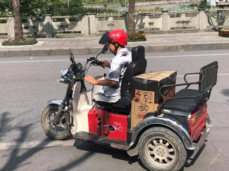 城口电商人第一期（高燕篇）：身残志坚,自力更生的曾品文